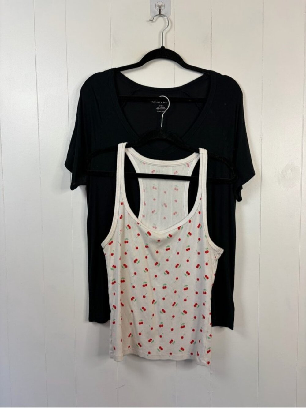 Aerie American Wagle Black T-Shirt cherries tank top size large soft & sexy